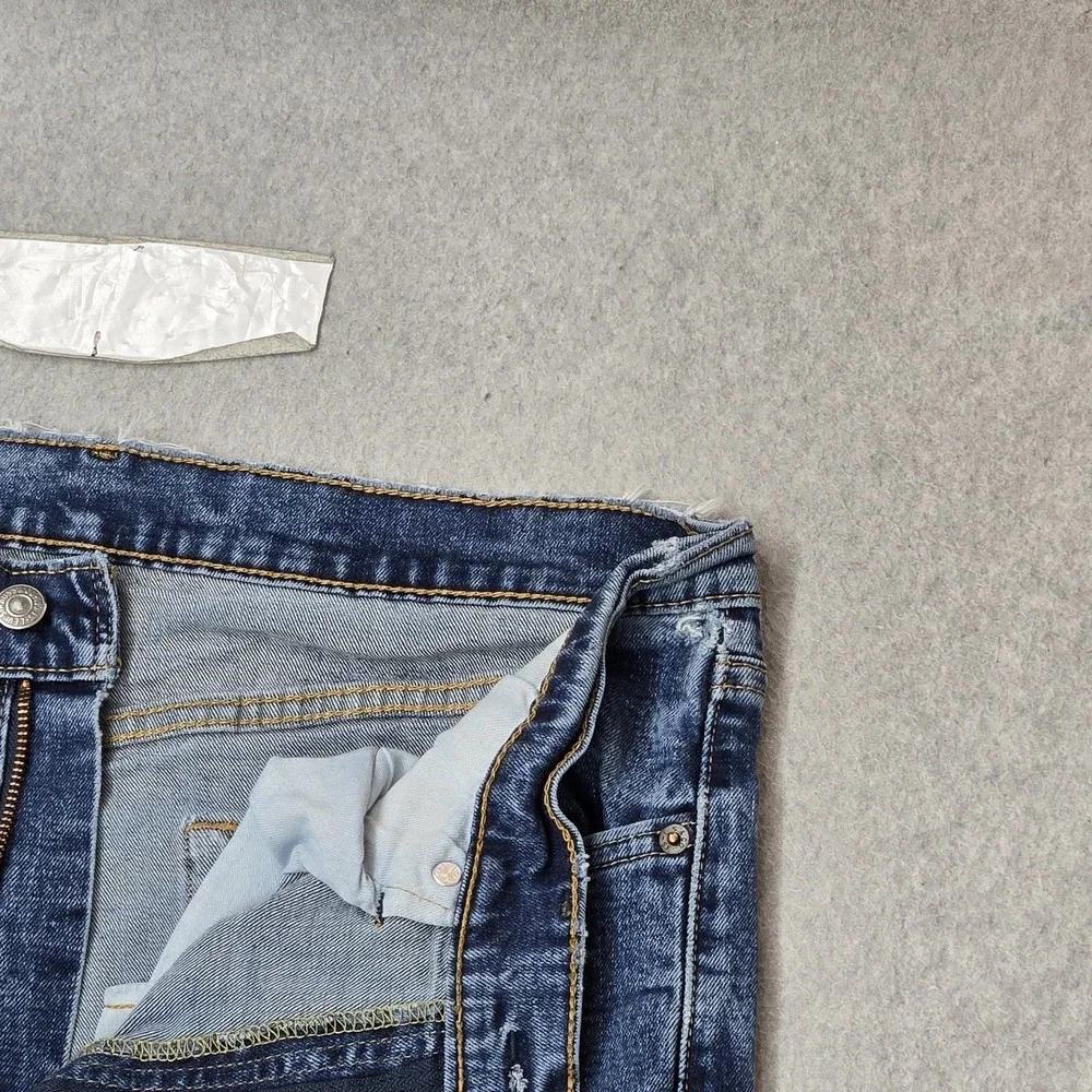 Levi's 550 Men Jeans 36X38 Blue Denim Relaxed Fit 35